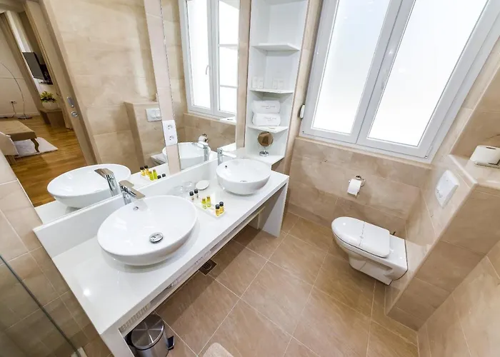 Apartment Peninsula Luxury *